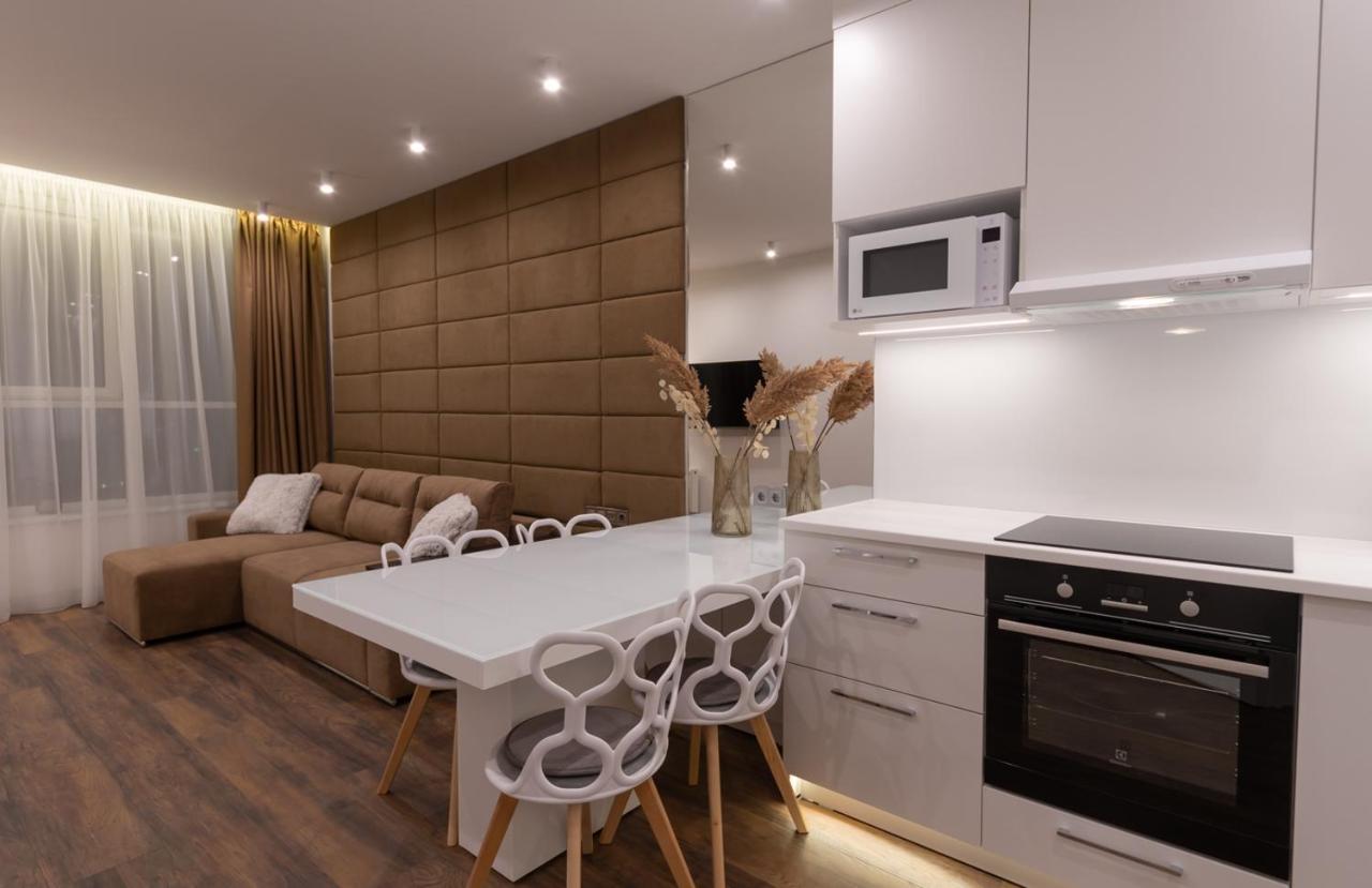 Victory-30 Luxury Center Apartment Kyiv