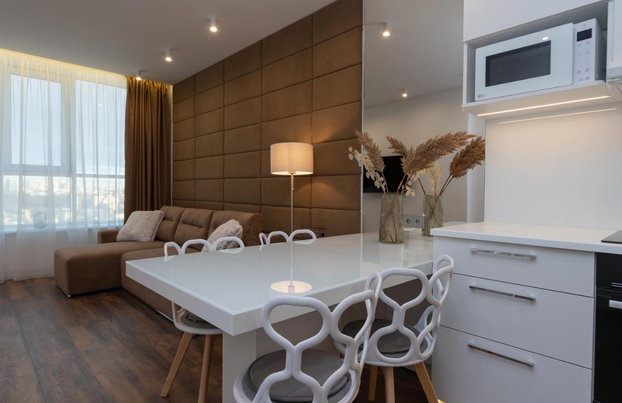 Victory-30 Luxury Center Apartment *