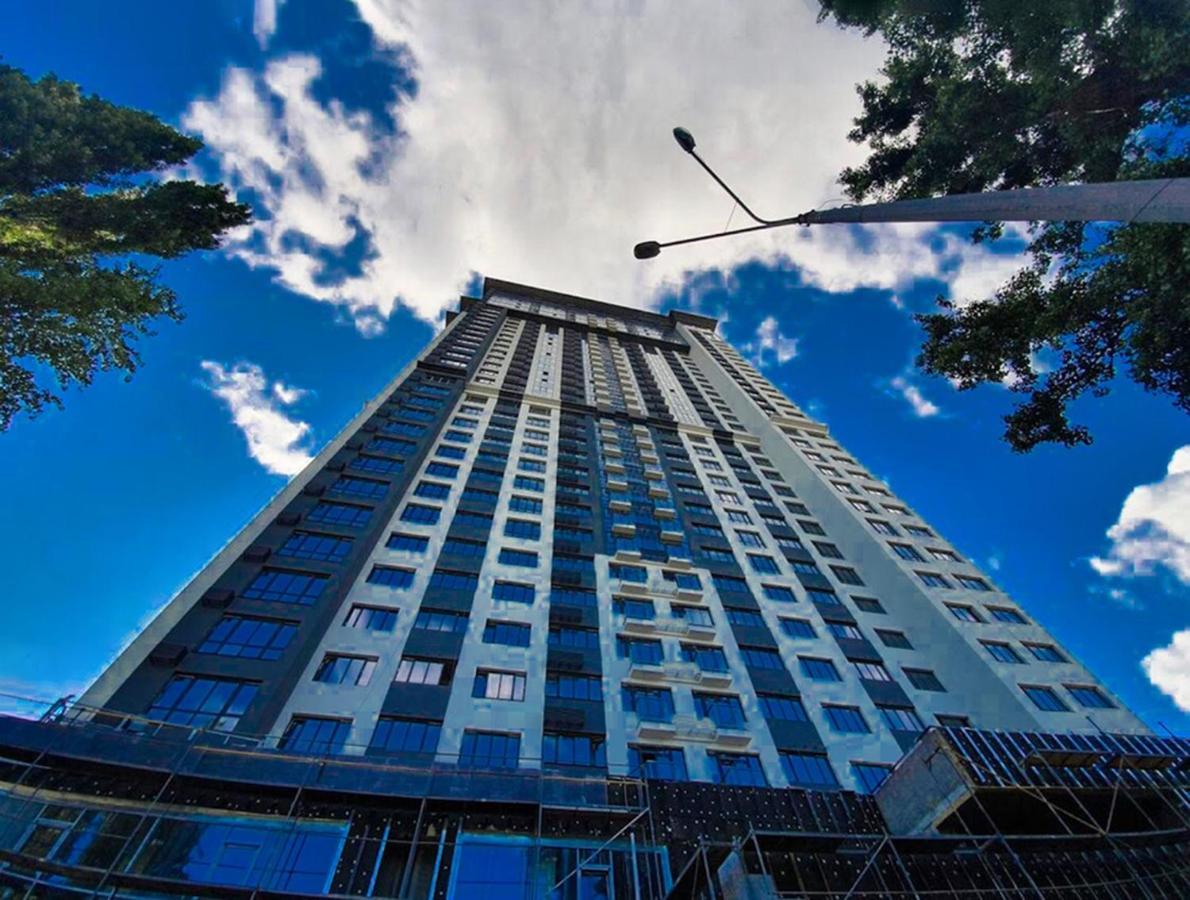Victory-30 Luxury Center *